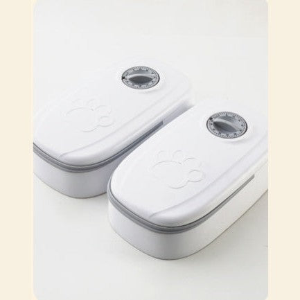 Grey single meal pet food dispenser with built-in timer