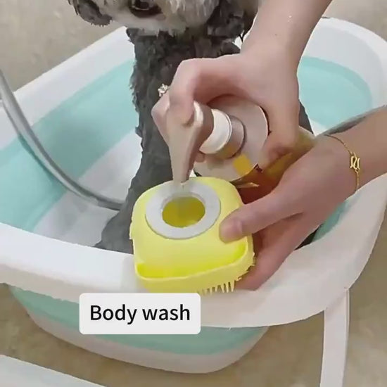 PetPal Pet Shampoo Massager Brush for Grooming Dogs.