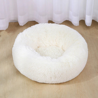 Cozy washable pet bed plush in soft white for ultimate comfort and relaxation